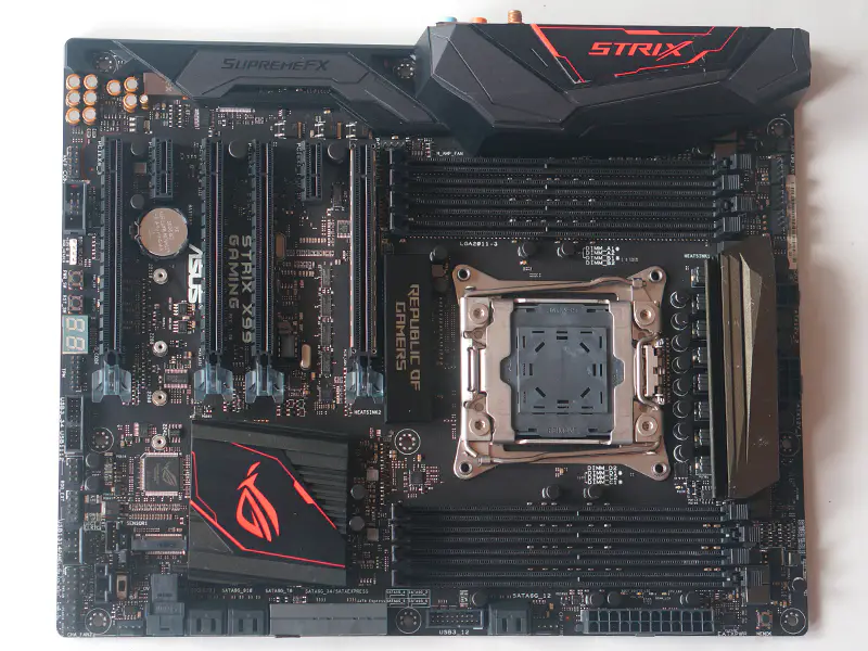 Asus ROG STRIX X99 GAMING Základní deska pro stolní počítače X99 Socket LGA 2011-V3 i7 X DDR4 128G ATX
